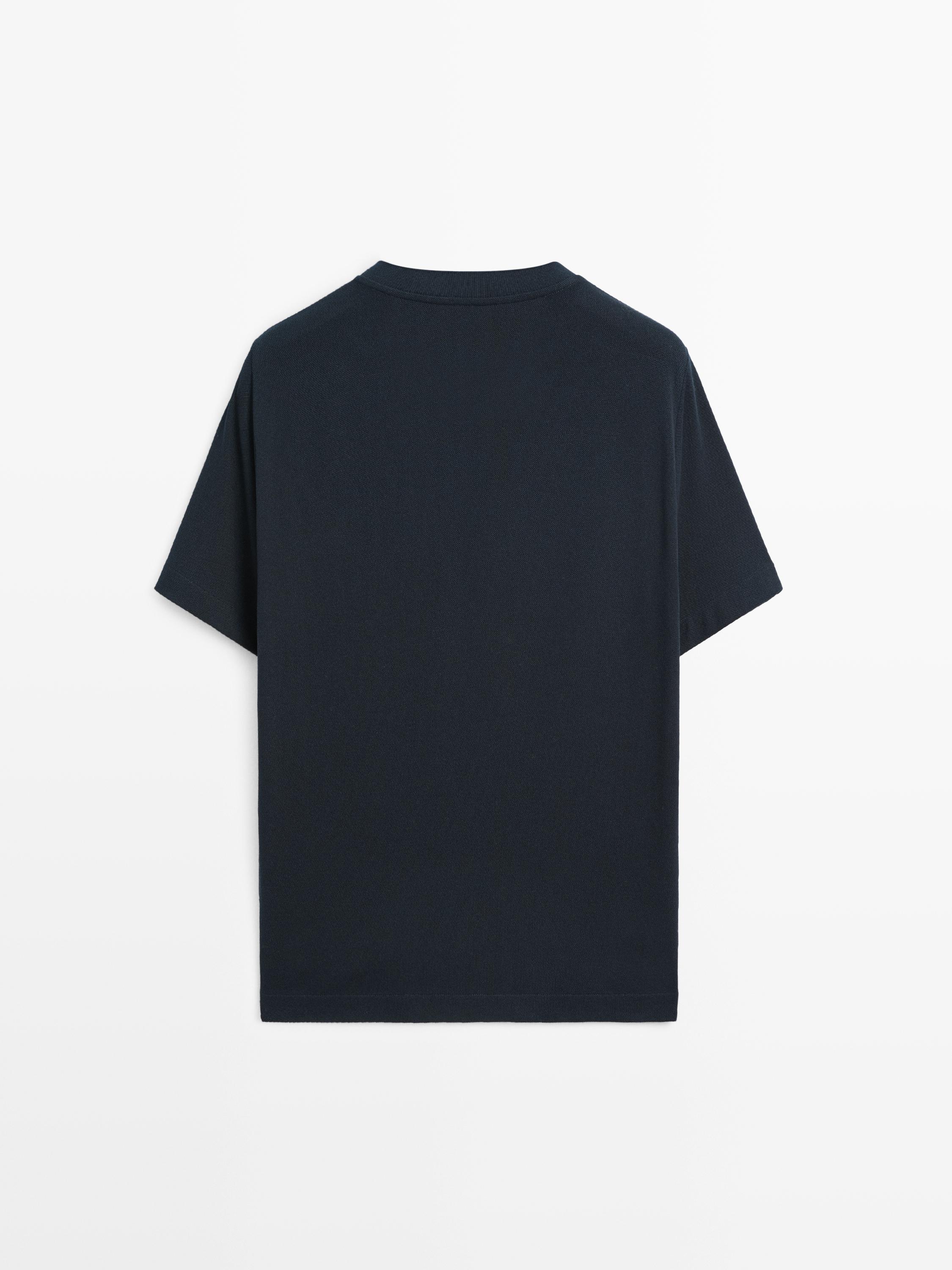 Short sleeve piqué T-shirt with collar detail
